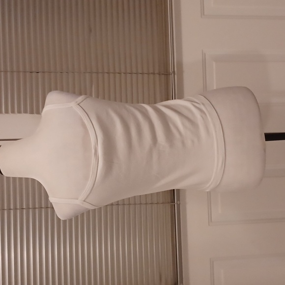 4/$60 White Las Vegas Tank Top - Size Large - Picture 4 of 8